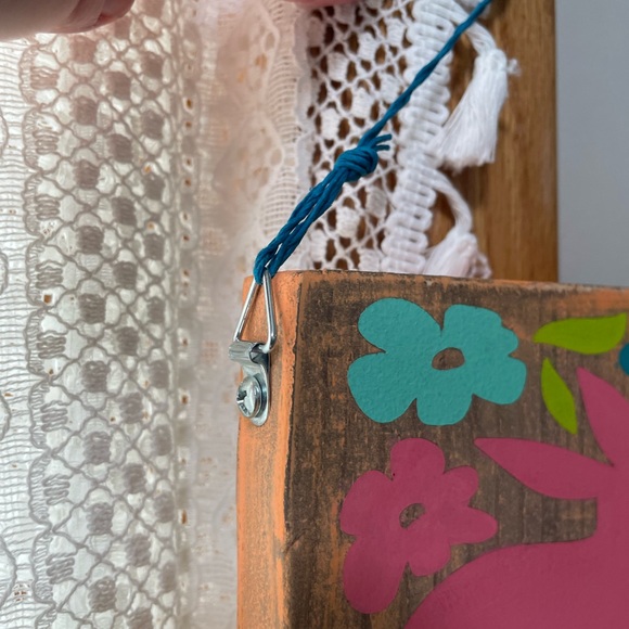 Handpainted Wood Spring Sign - Picture 4 of 5